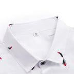 Camisa Manga Curta Estampada Raphaelos Feathers - detalhe