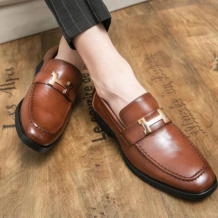 Mocassim Masculino em Couro Raphaelos S045